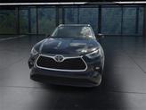 Thumbnail of 2023 Midnight Black Metallic Toyota Highlander