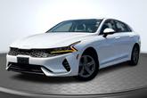 Thumbnail of 2022 Glacial White Pearl Kia K5