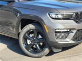 Thumbnail of 2025 Metallic Jeep Grand Cherokee