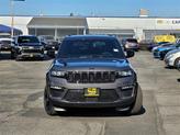Thumbnail of 2025 Metallic Jeep Grand Cherokee