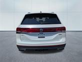 Thumbnail of 2025 Opal White Pearl Effect Volkswagen Atlas