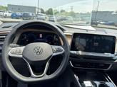 Thumbnail of 2025 Silver Mist Metallic Volkswagen Atlas