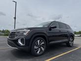 Thumbnail of 2025 Deep Black Pearl Volkswagen Atlas