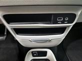 Thumbnail of 2017 Black Chrysler Pacifica