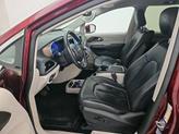 Thumbnail of 2017 Red Chrysler Pacifica