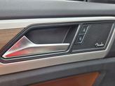 Thumbnail of 2021 White Volkswagen Atlas