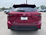 Thumbnail of 2021 Pearl Toyota Highlander