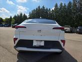 Thumbnail of 2025 Summit White Buick Envista