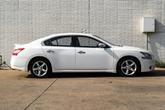 Thumbnail of 2010 White Nissan Maxima