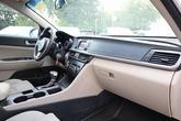 Thumbnail of 2017 Snow White Pearl Kia Optima