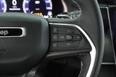 Thumbnail of 2025 Diamond Black Crystal Pearlcoat Jeep Grand Cherokee