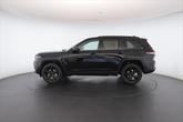 Thumbnail of 2025 Diamond Black Crystal Pearlcoat Jeep Grand Cherokee