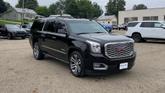 Thumbnail of 2018 Onyx Black GMC Yukon XL