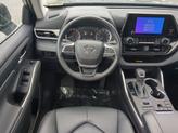 Thumbnail of 2024 Magnetic Gray Metallic Toyota Highlander