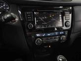 Thumbnail of 2018 White Nissan Rogue