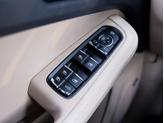 Thumbnail of 2025 Carrara White Metallic Porsche Macan