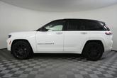 Thumbnail of 2025 Bright White Clearcoat Jeep Grand Cherokee