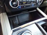 Thumbnail of 2021 Agate Black Metallic Ford Expedition