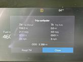 Thumbnail of 2025 Vapour Grey Metallic Volvo XC90