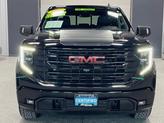Thumbnail of 2022 Onyx Black GMC Sierra 1500