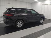 Thumbnail of 2022 Midnight Black Metallic Toyota Highlander