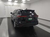 Thumbnail of 2022 Midnight Black Metallic Toyota Highlander