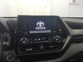 Thumbnail of 2022 Midnight Black Metallic Toyota Highlander