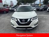 Thumbnail of 2020 Pearl White Tricoat Nissan Rogue