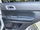 Thumbnail of 2013 White Platinum Metallic Tri-Coat Ford Explorer