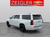 Thumbnail of 2020 Iridescent Pearl Tricoat Chevrolet Suburban