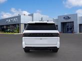 Thumbnail of 2025 White Metallic Lincoln Navigator L