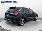 Thumbnail of 2022 AGATE BLACK METALLIC Ford Escape