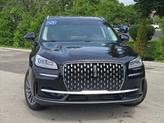 Thumbnail of 2023 Infinite Black Metallic Clearcoat Lincoln Corsair