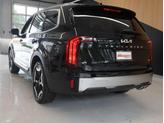 Thumbnail of 2025 Ebony Black Kia Telluride