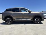 Thumbnail of 2025 Canyon Bronze Metallic Nissan Kicks