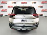Thumbnail of 2022 Champagne Silver Metallic Nissan Rogue