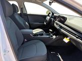 Thumbnail of 2025 Snow White Pearl Kia K4