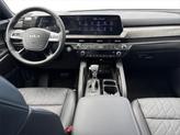 Thumbnail of 2025 Glacial White Pearl Kia Telluride