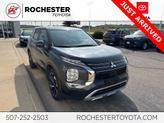 Photo of 2024 Alloy Silver Metallic Mitsubishi Outlander