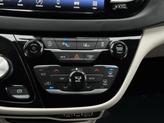 Thumbnail of 2024 Brilliant Black Crystal Pearlcoat Chrysler Pacifica