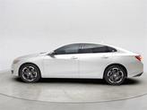 Thumbnail of 2022 Silver Ice Metallic Chevrolet Malibu