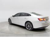 Thumbnail of 2022 Silver Ice Metallic Chevrolet Malibu