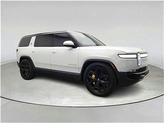 Photo of 2023 Glacier White Rivian R1S