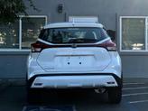 Thumbnail of 2022 White Nissan Kicks