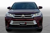 Thumbnail of 2017 Ooh La La Rouge Mica Toyota Highlander