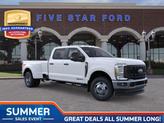 Photo of 2025 Oxford White Ford F-350