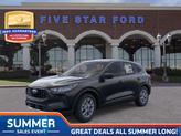Thumbnail of 2025 Agate Black Metallic Ford Escape
