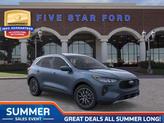 Photo of 2025 Vapor Blue Metallic Ford Escape