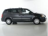Thumbnail of 2016 Brilliant Black Crystal Pearlcoat Chrysler Town & Country