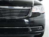 Thumbnail of 2016 Brilliant Black Crystal Pearlcoat Chrysler Town & Country